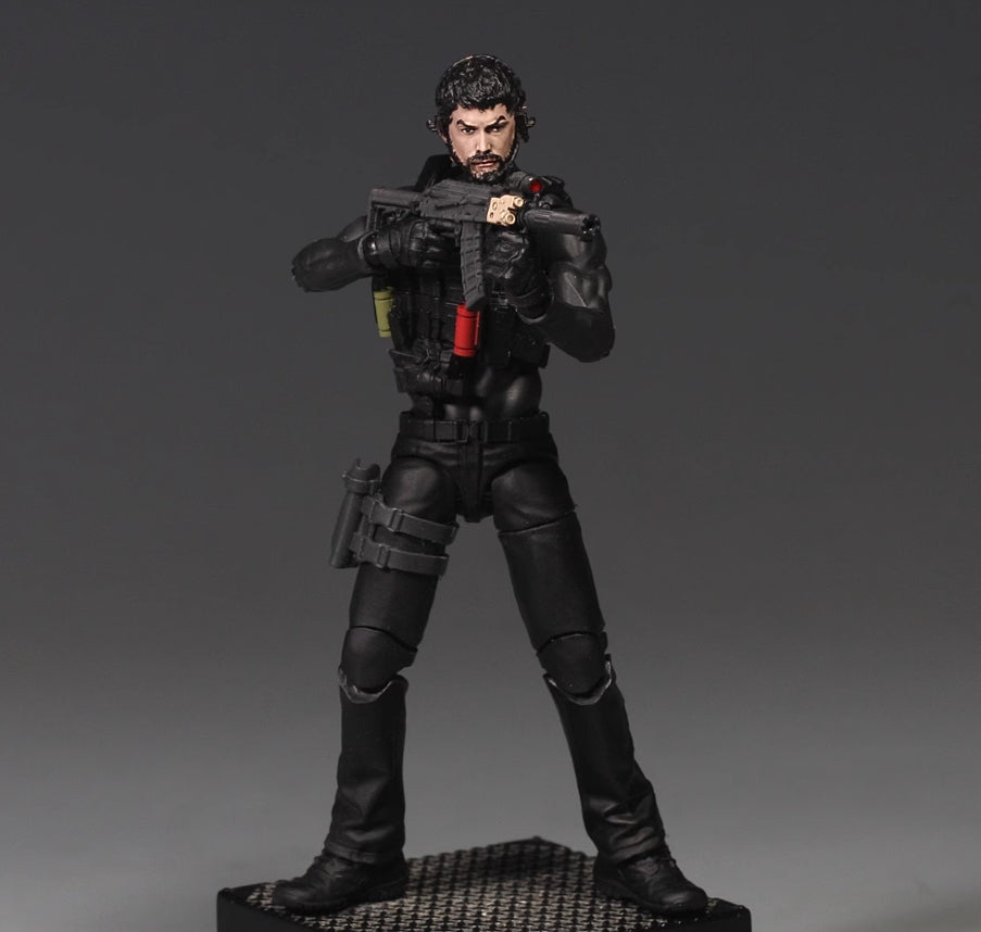 【PRE-ORDER】Premium 1/18 Scale 3.75" Soldier Chris Action Figure Toy Gift Set