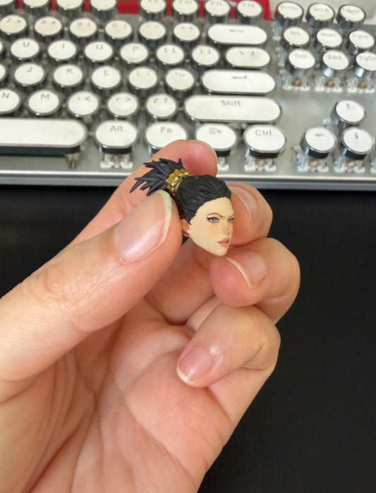 【PRE-ORDER】Premium Painted Female Head Sculpt Model Replace For DIY 3.75" Action Figure