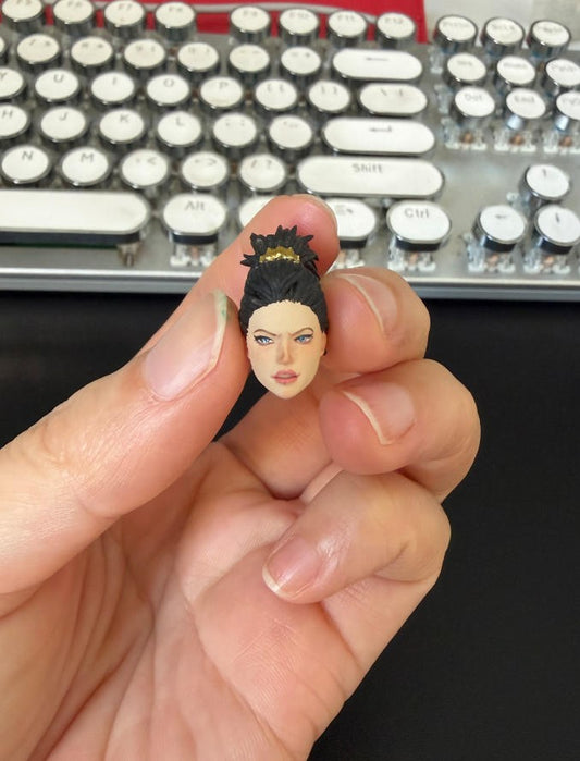 【PRE-ORDER】Premium Painted Female Head Sculpt Model Replace For DIY 3.75" Action Figure