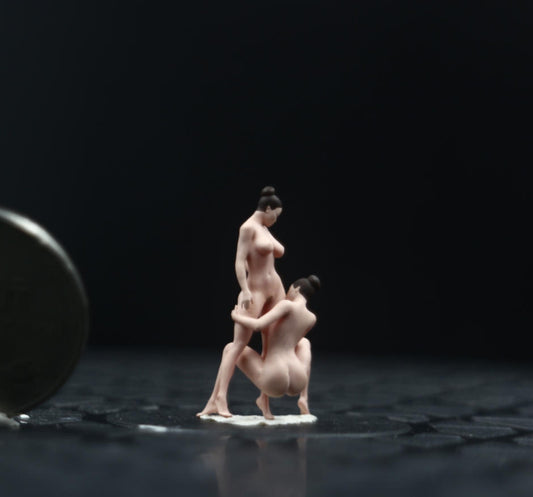 【PRE-ORDER】hot Painted 1/64 Miniature Figure Diorama For Sand Scene Prop Decor Car Model Toy