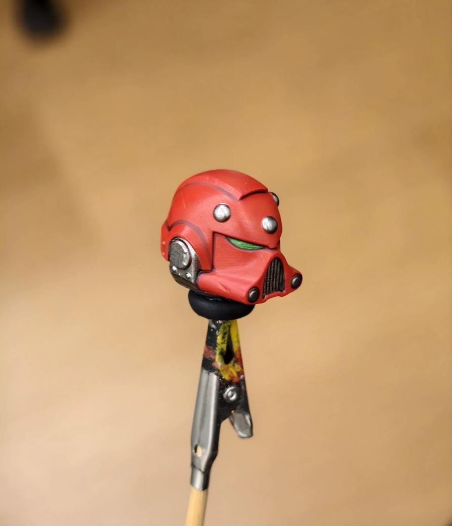 Pre-sale Painted Red UM Man Head Sculpt Model For DIY Action Figure
