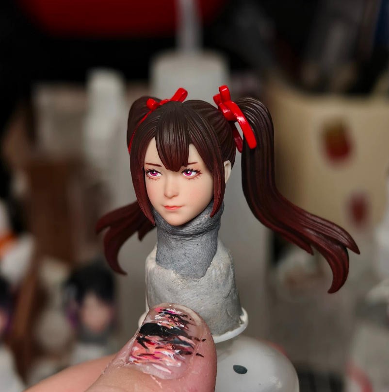【PRE-ORDER】Painted brown hair pink eyes Premium 1/12 Female Head Sculpt For 6" Figure