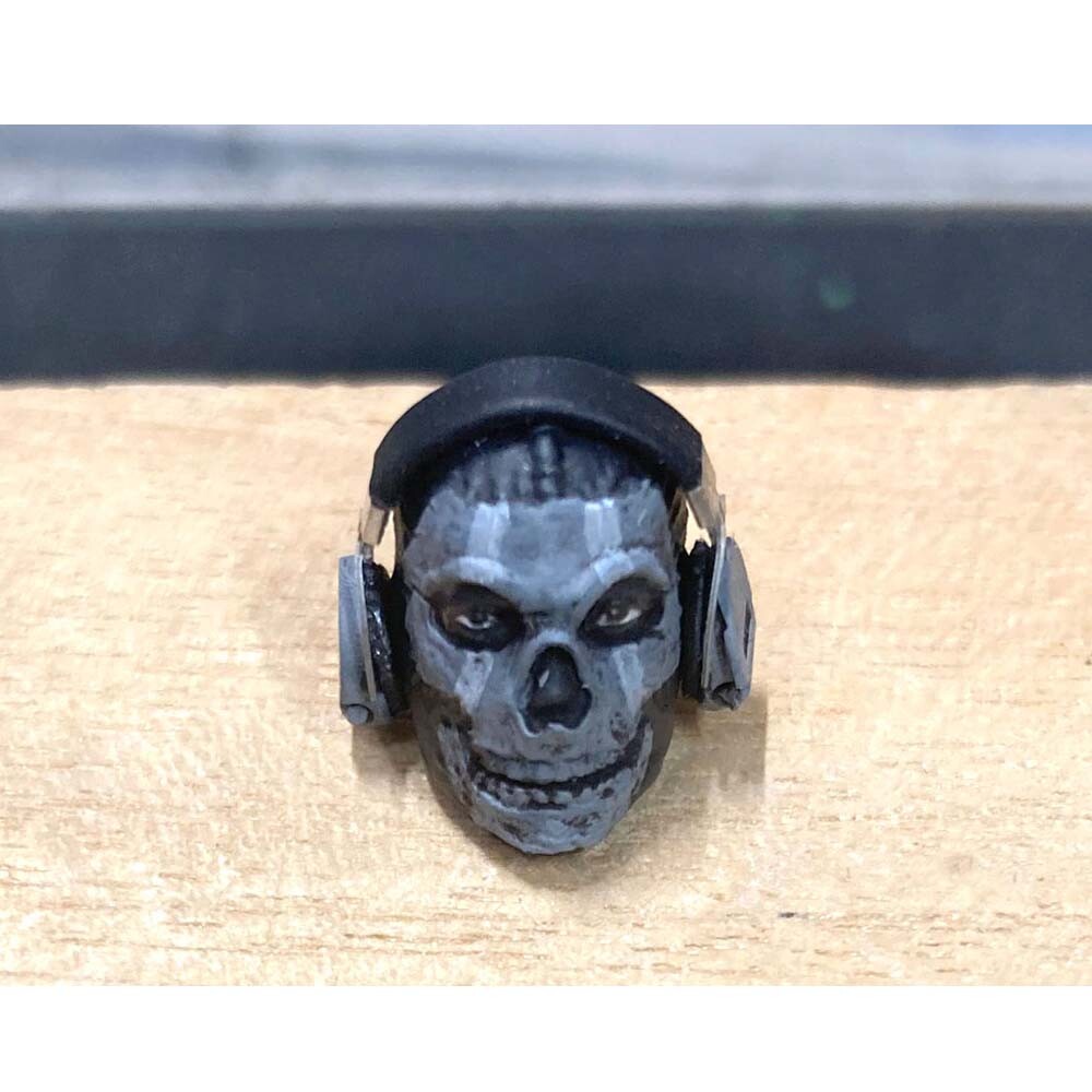 Pre-sale Premium 1/18 3.75" Vest Cloak Ghost Figure Head Sculpt Weapon Headphone