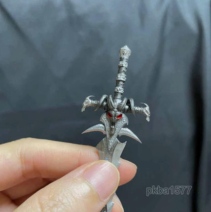 Hand-painted 1/12 Frostmourne Sword Weapon Model For DIY 6" Action Figure