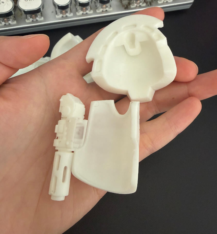 【PRE-ORDER】2pcs Unpainted Pauldron Parts + 2pcs unpaintedd power fists