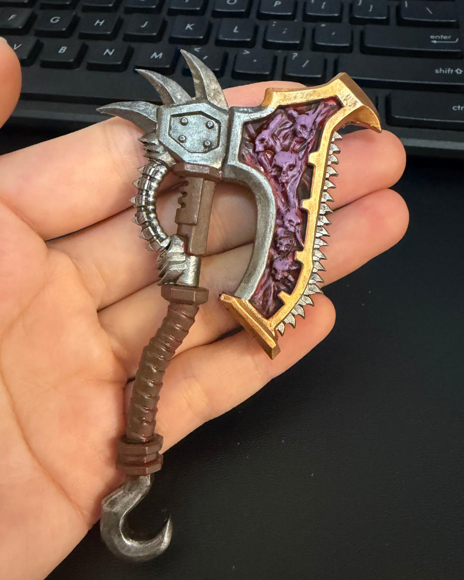 【PRE-ORDER】Single Premium Painted Axe Sword Weapons For Joytoy Warhammer 40k figures