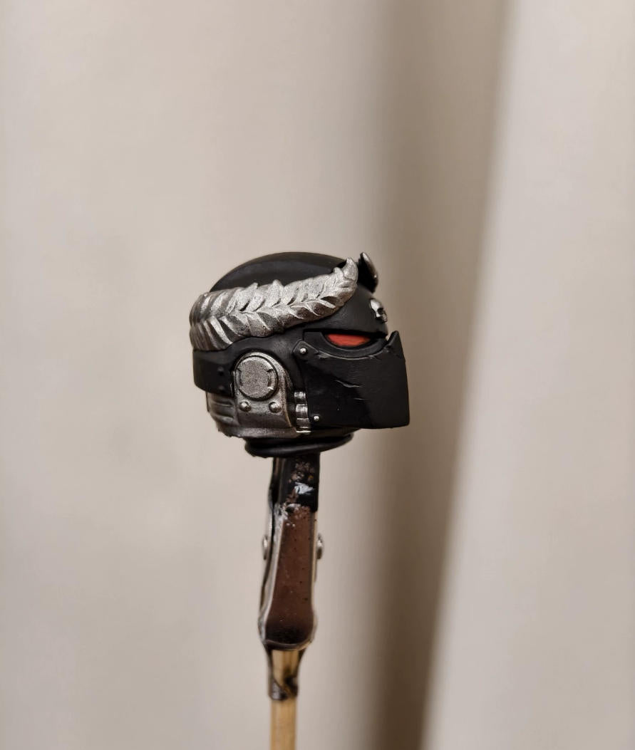PRE‑ORDER Premium Painted Male Helmet Head Sculpt for JoyToy Warhammer 40KBlack Templars Figure