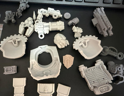 Pre-order Unpainted Kits for joytoy Warhammer Iron Hands Terminator