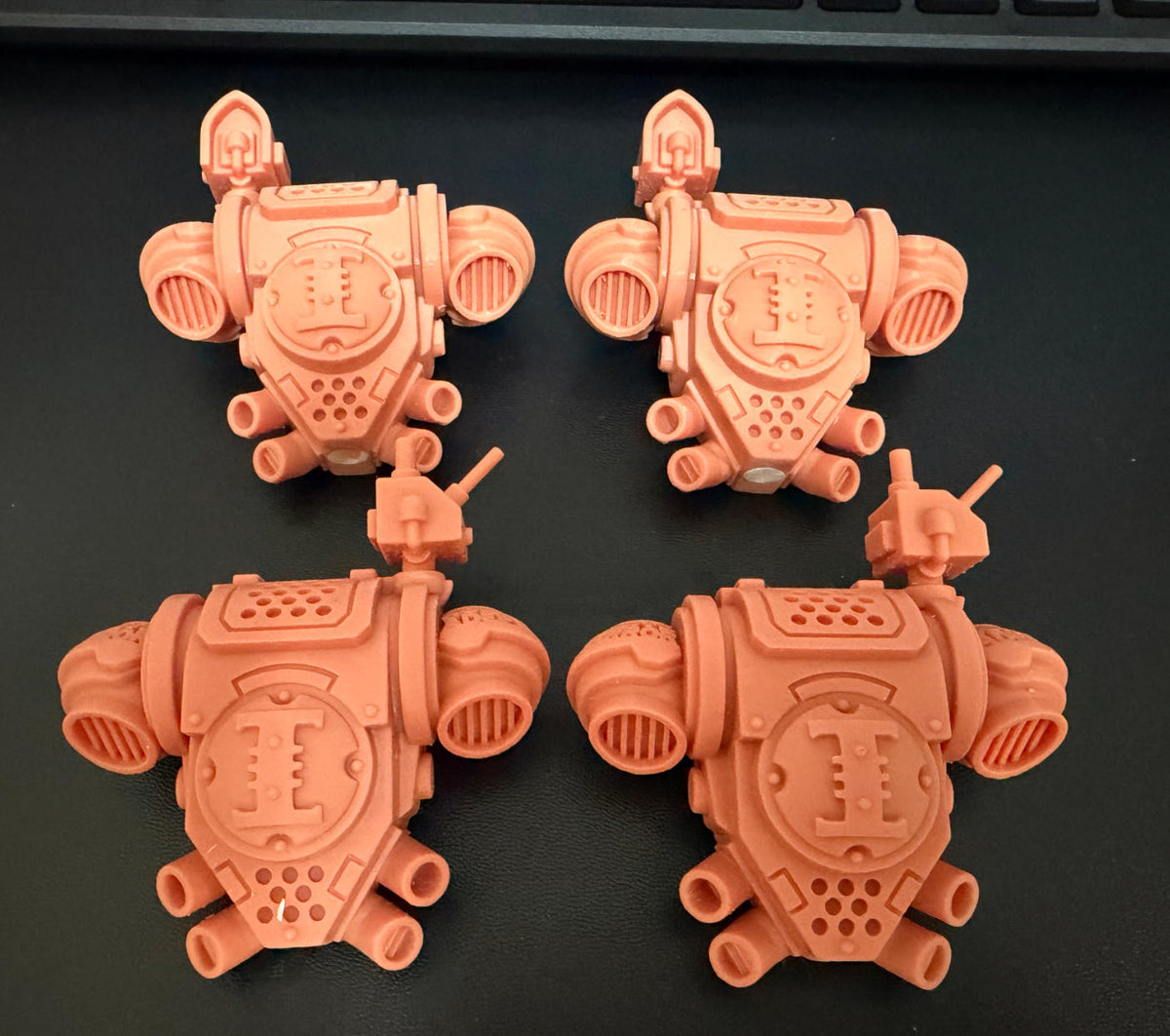 Single Unpainted Power Backpack For Joytoy UM Gravis Apothecary Biologis figure body